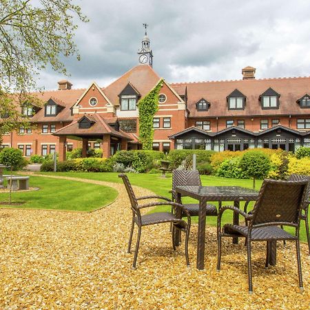 Hotel Doubletree By Hilton Stratford-Upon-Avon, United Kingdom Exterior foto