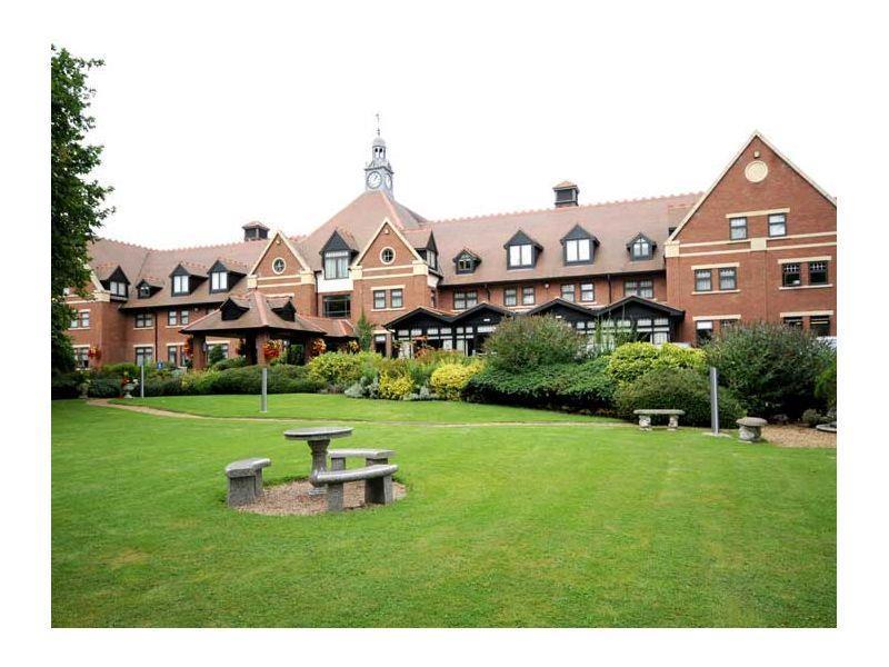Hotel Doubletree By Hilton Stratford-Upon-Avon, United Kingdom Exterior foto