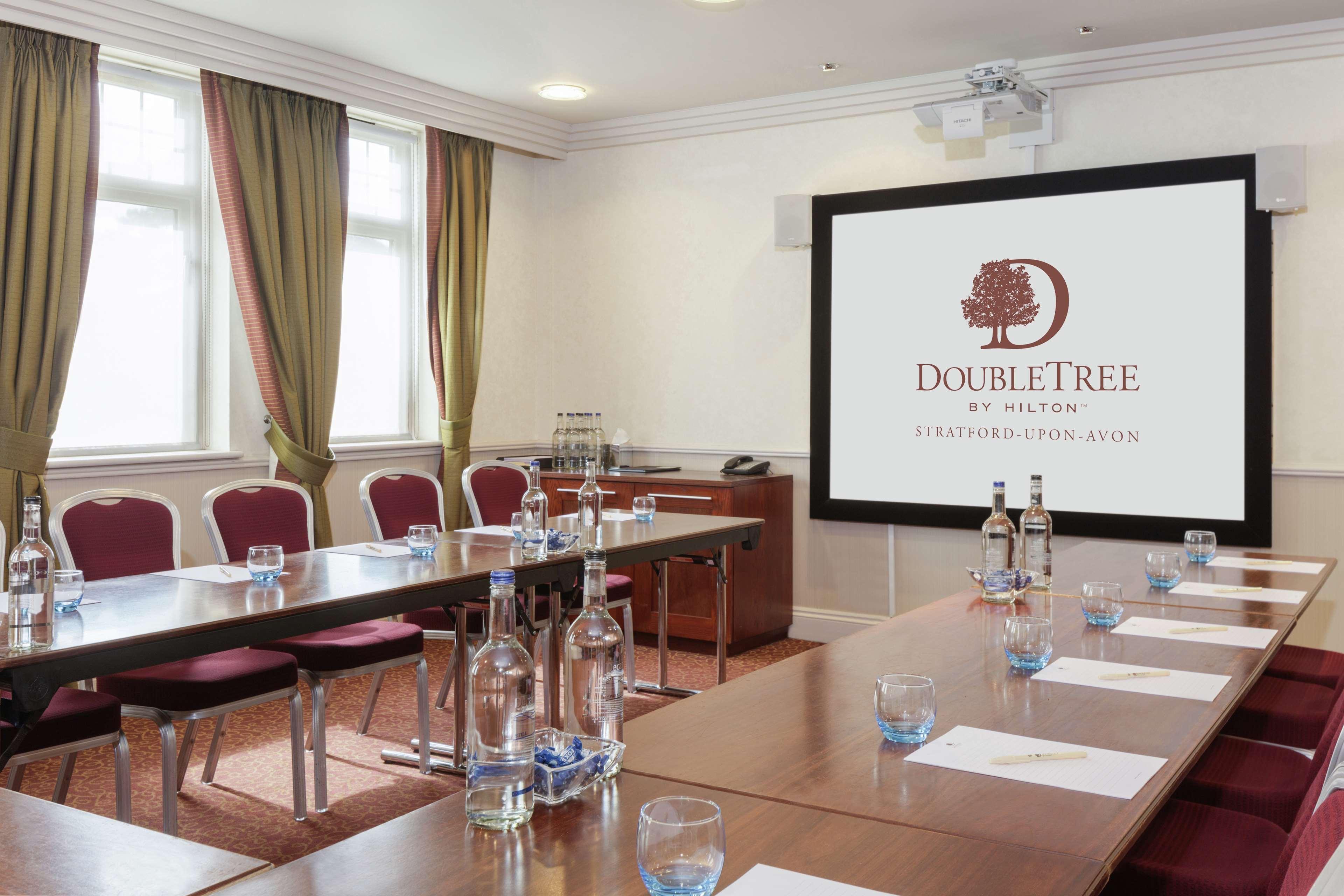 Hotel Doubletree By Hilton Stratford-Upon-Avon, United Kingdom Exterior foto