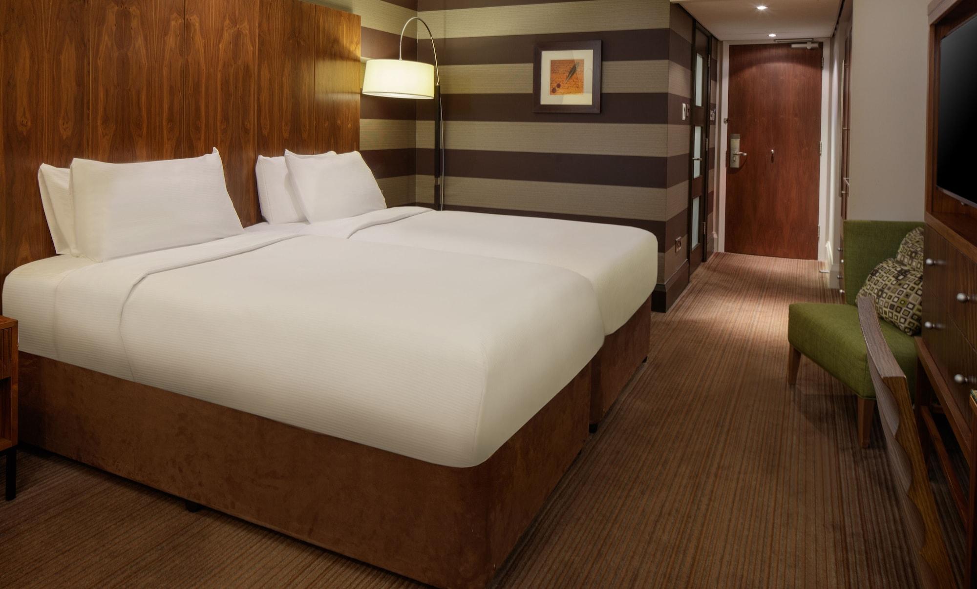 Hotel Doubletree By Hilton Stratford-Upon-Avon, United Kingdom Exterior foto