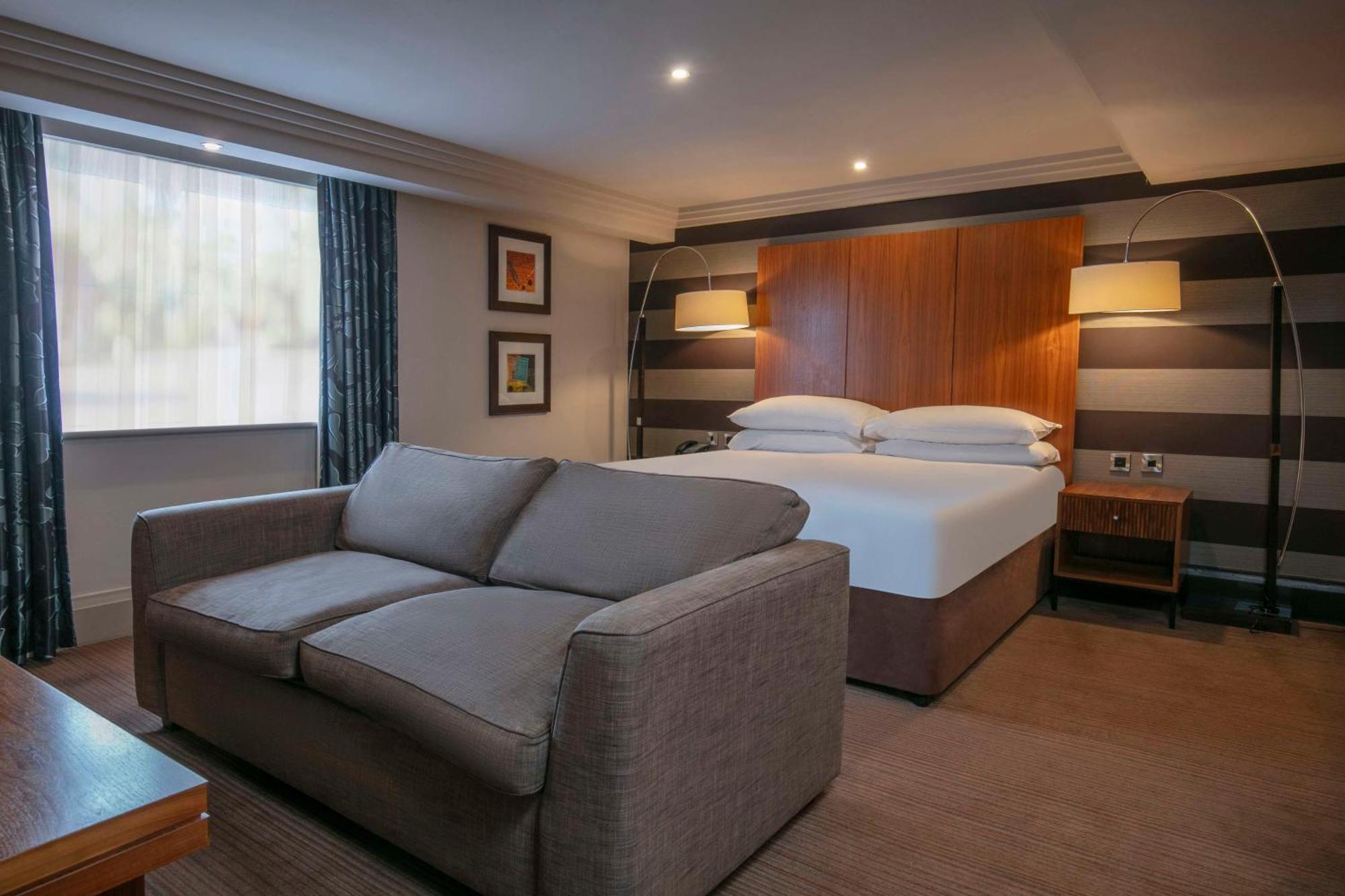 Hotel Doubletree By Hilton Stratford-Upon-Avon, United Kingdom Exterior foto