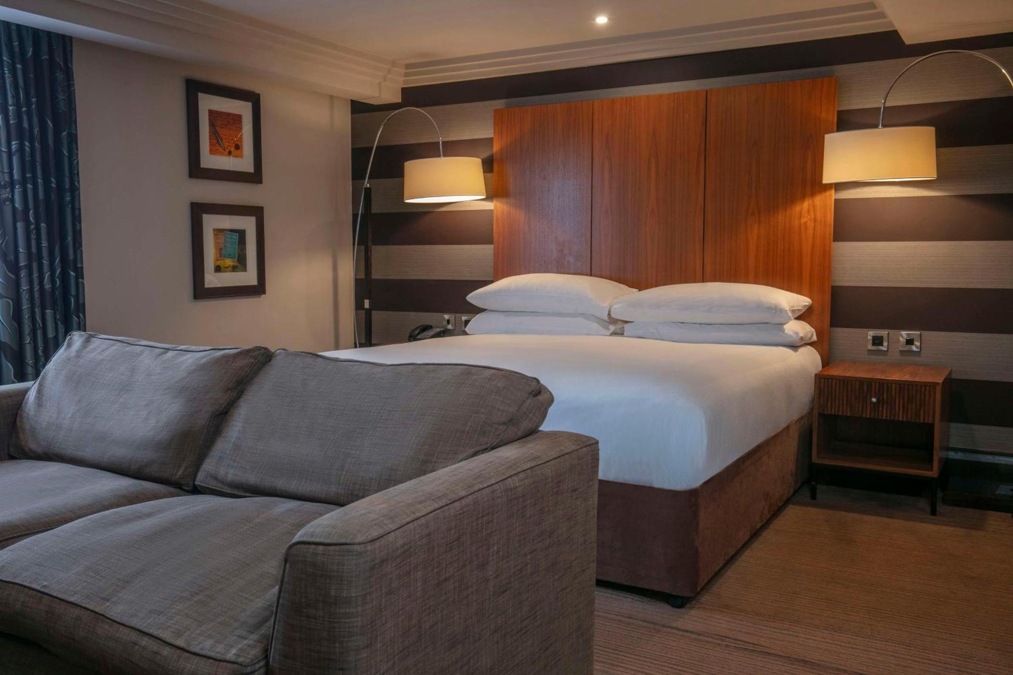 Hotel Doubletree By Hilton Stratford-Upon-Avon, United Kingdom Exterior foto